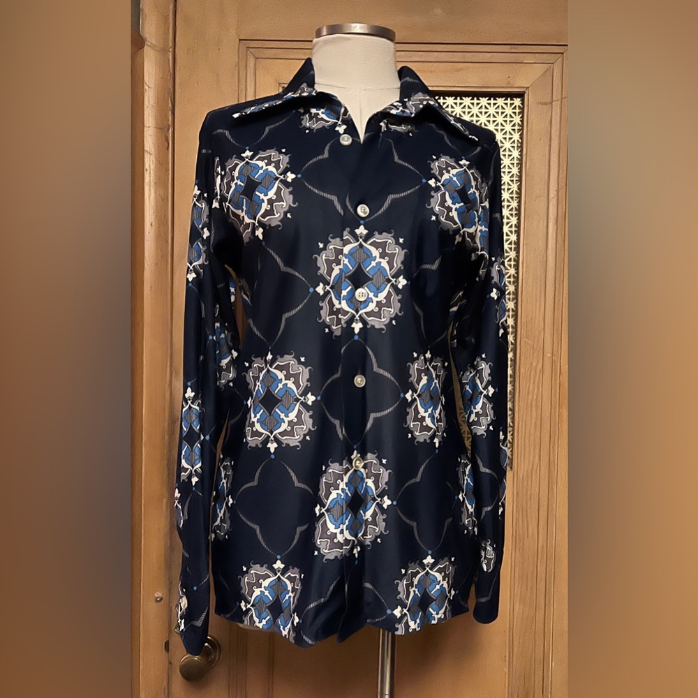 Vintage polyester dagger collar shirt 70s